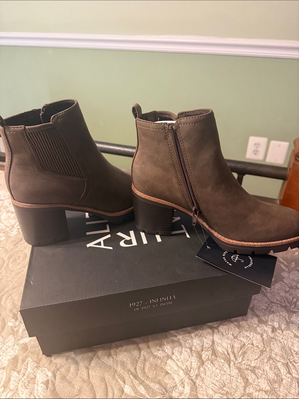 Naturalizer Taupe Brown Chelsea Ankle Boots with Block Heel